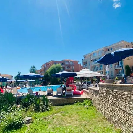 Sunny Day 6 11 Apartament